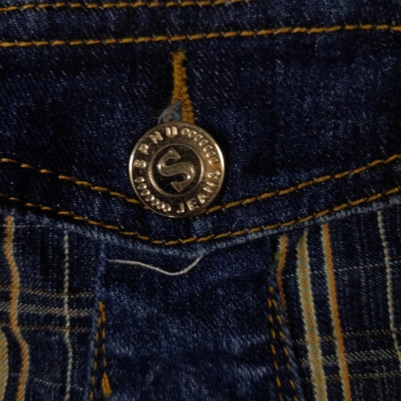 Vintage Button Down Plaid Cropped Denim Shirt - Women's - Picture 5 of 7